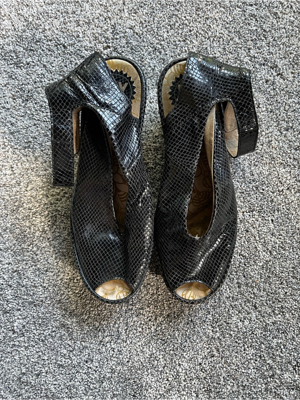 Fly London Sandals YALA Black Snake Embossed Leather Wedges Open Toe Size 40/9 - Picture 3 of 10
